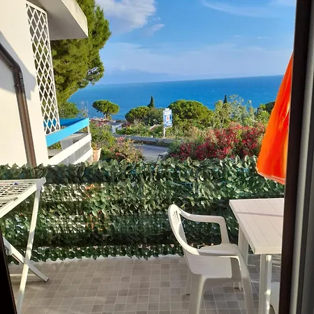 Il Faro Scalea